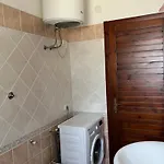 Piccolo Con Incantevole Vista Mare Nyaraló *